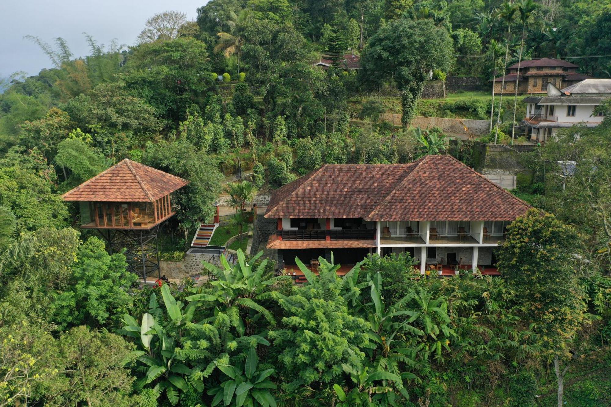 Spice Forest Plantation Homestay, Thekkady Vandiperiyār Екстериор снимка